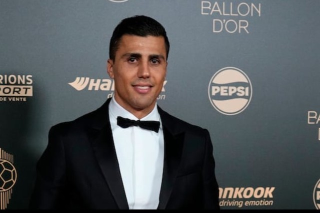 诺里斯：我没想到自己会哭，现在体会到了维斯塔潘的感受