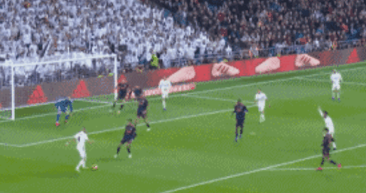 霍伊伦德：从曼联到那不勒斯的传奇转变