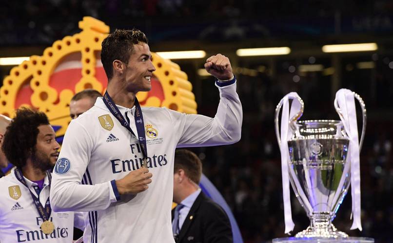 雷迪克：赛前最担心的是防守，但最终我们承受了压力没有崩盘