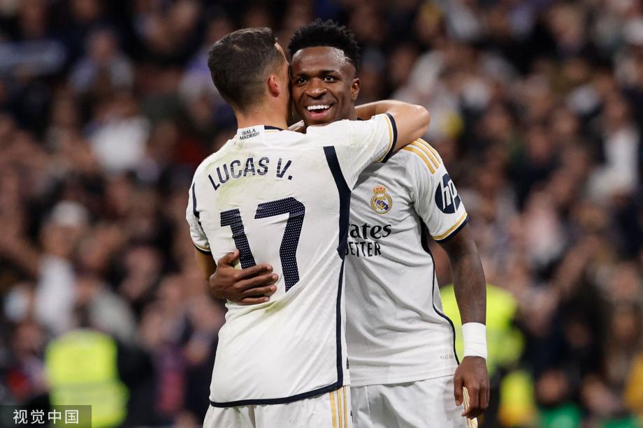 本赛季东契奇缺席时里夫斯场均41+10+5，湖人3胜1负