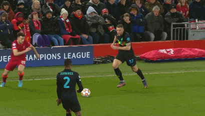 媒体人：王钰栋签欧洲经纪公司有足协的推动，只给了短期授权