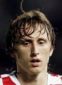 凯文-麦卡利斯特：当然想参加世界杯，阿根廷右后卫竞争很激烈