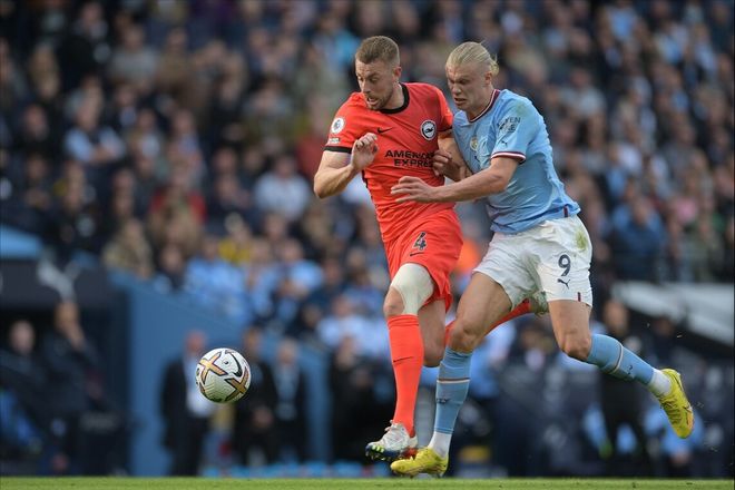 八村塁：看到浓眉身穿蓝色球衣而不是黄色，我还是会感觉奇怪