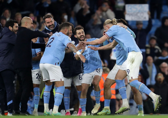 中超：武汉三镇主场1-0小胜上海申花